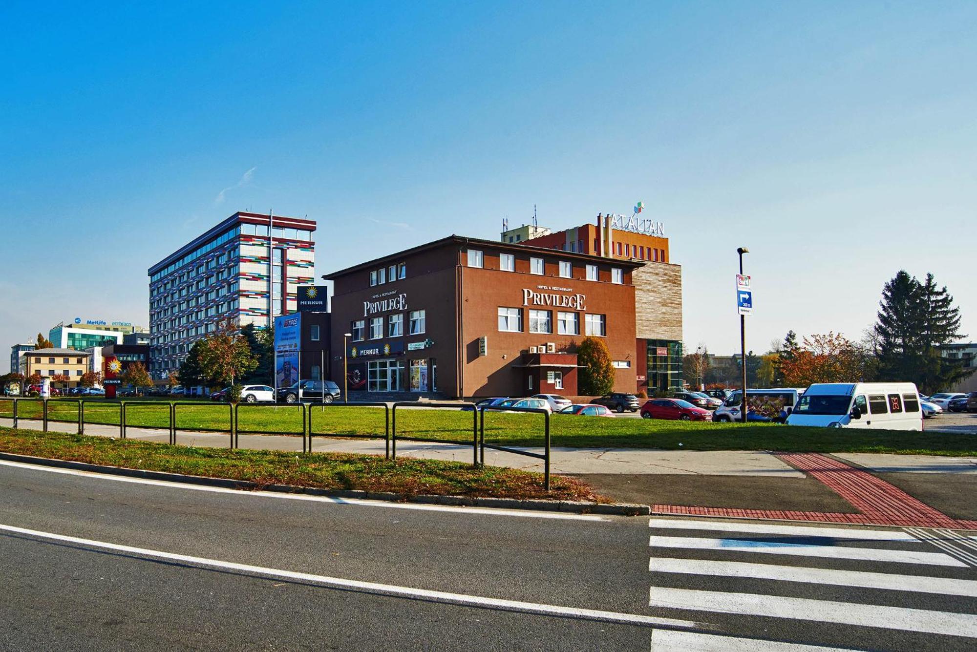 Privilege - Empire Hotels Group Košice Exterior foto